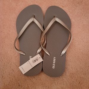 Old Navy Flip Flops